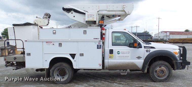 image for item DN6763 2011 Ford F550  bucket truck