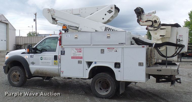 image for item DN6763 2011 Ford F550  bucket truck
