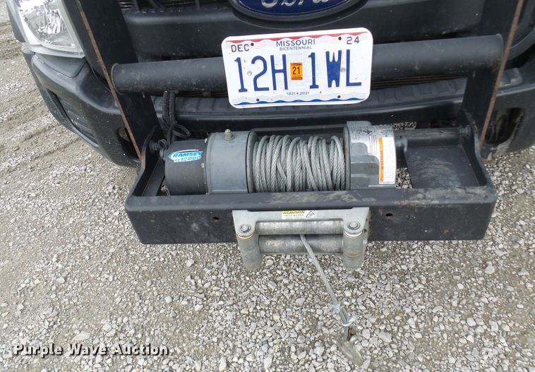 image for item DN6763 2011 Ford F550  bucket truck