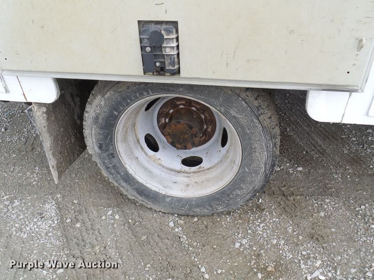 image for item DN6763 2011 Ford F550  bucket truck