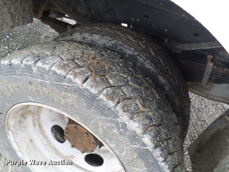 image for item DN6763 2011 Ford F550  bucket truck