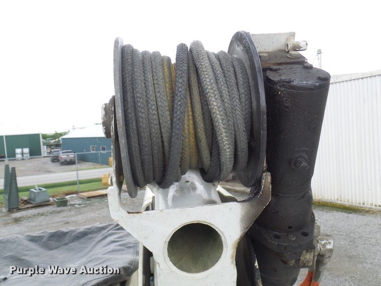 image for item DN6763 2011 Ford F550  bucket truck