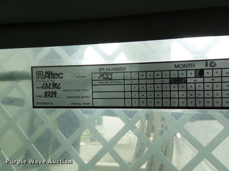 image for item DN6763 2011 Ford F550  bucket truck