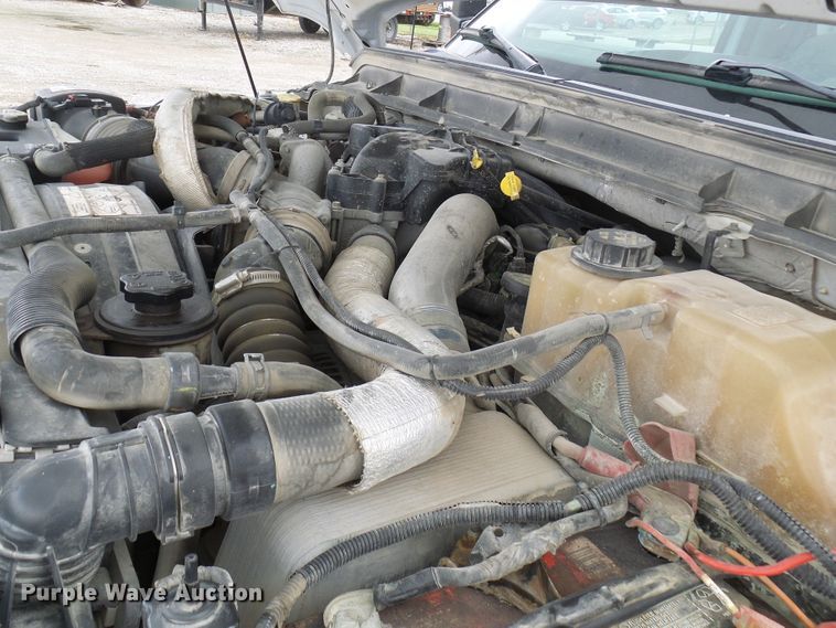 image for item DN6763 2011 Ford F550  bucket truck