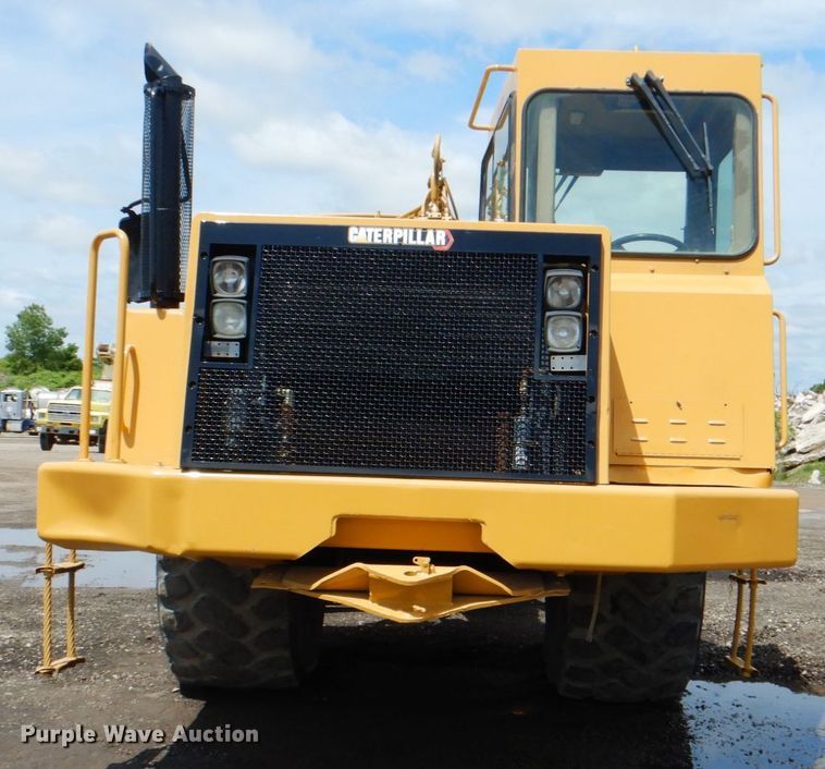 image for item ES9686 Caterpillar 615C Series II  elevating scraper