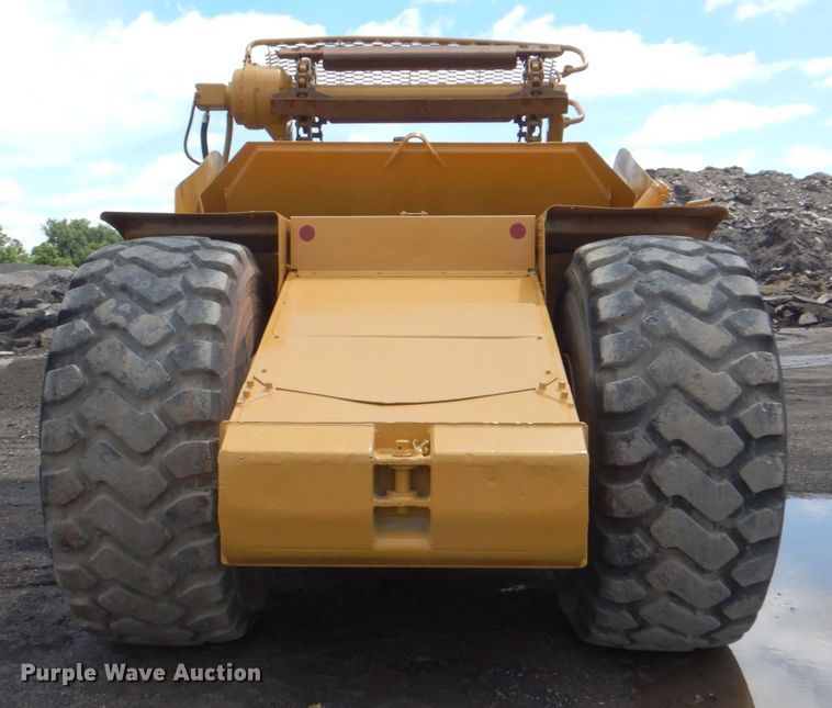 image for item ES9686 Caterpillar 615C Series II  elevating scraper