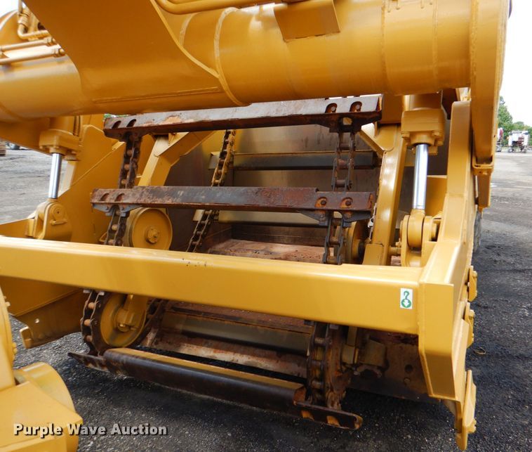 image for item ES9686 Caterpillar 615C Series II  elevating scraper