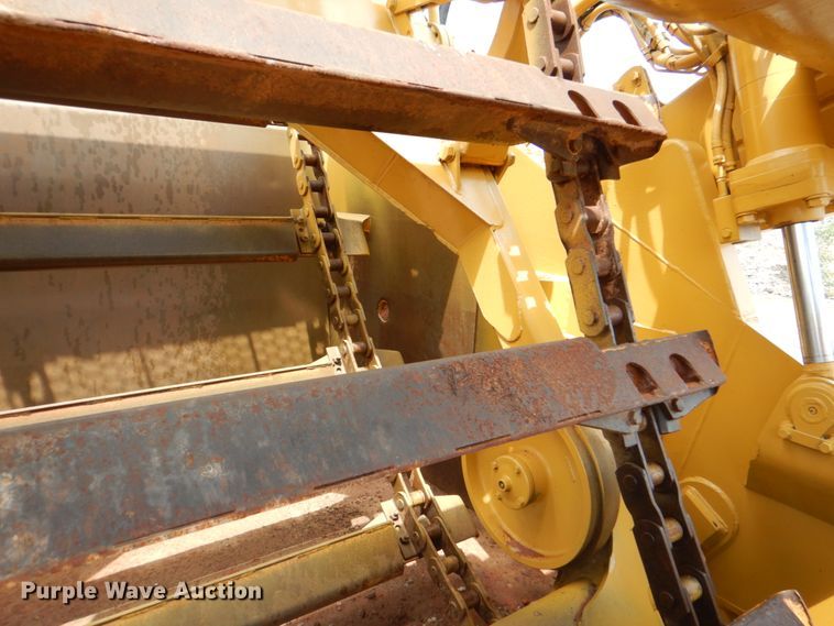 image for item ES9686 Caterpillar 615C Series II  elevating scraper