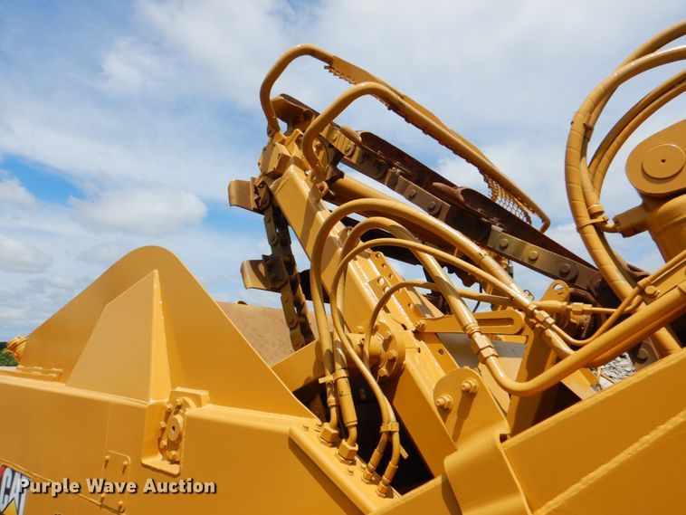 image for item ES9686 Caterpillar 615C Series II  elevating scraper