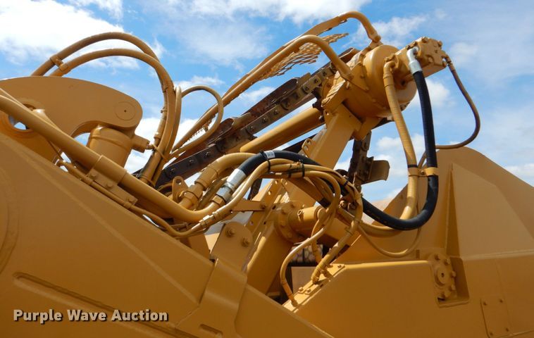 image for item ES9686 Caterpillar 615C Series II  elevating scraper