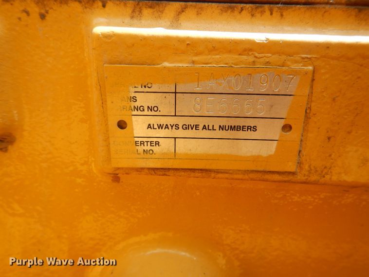 image for item ES9686 Caterpillar 615C Series II  elevating scraper