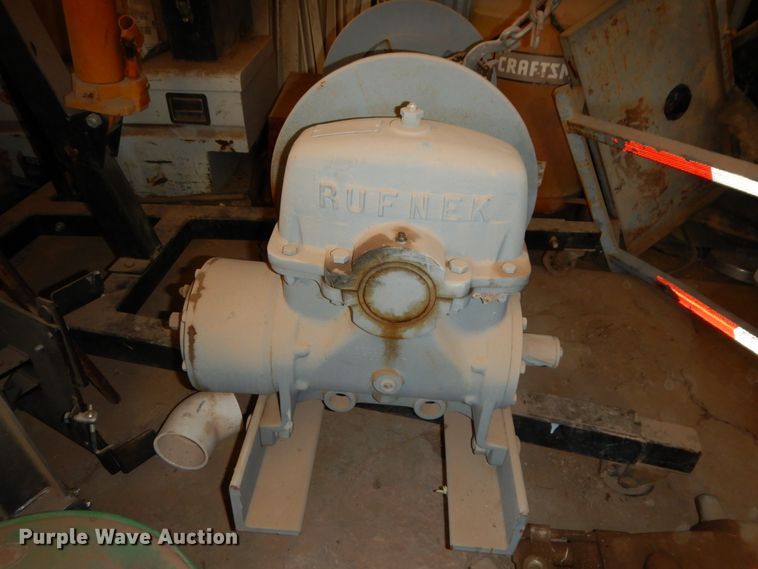 image for item EX9537 Tulsa Winch RN30WM-RF0A  winch