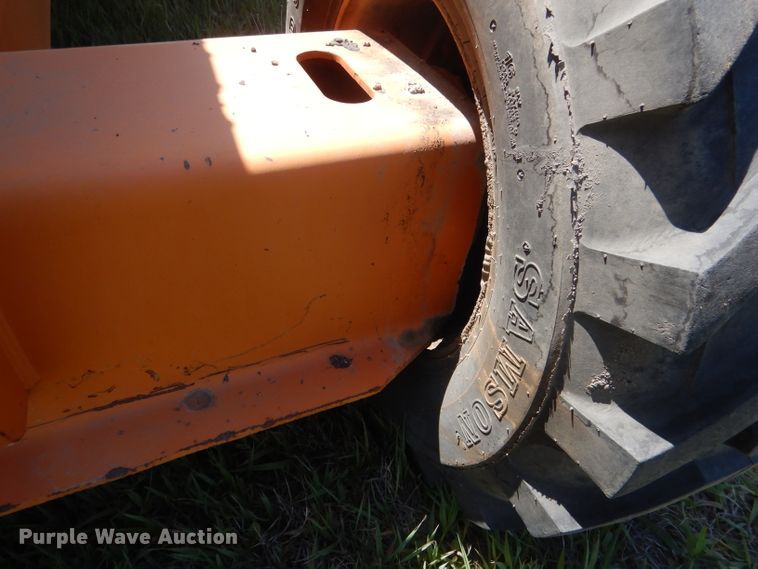 image for item FI9063 2000 JLG 600S  boom lift