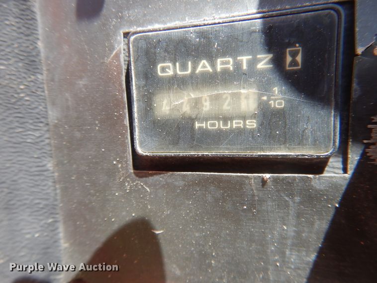 image for item FI9064 2002 JLG 460SJ  boom lift