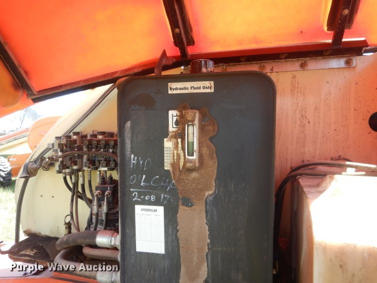 image for item FI9064 2002 JLG 460SJ  boom lift