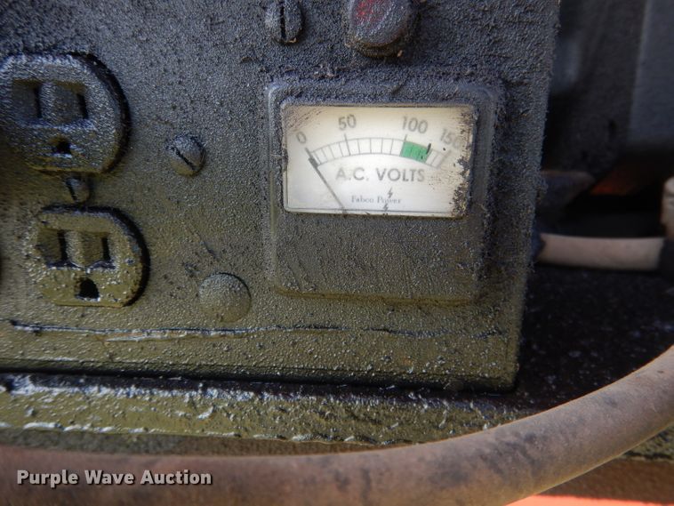 image for item FI9064 2002 JLG 460SJ  boom lift