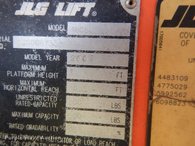 image for item FI9064 2002 JLG 460SJ  boom lift