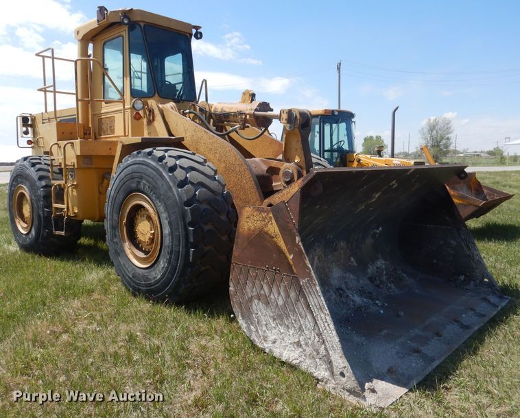 image for item FI9065 1986 Caterpillar 966D  wheel loader