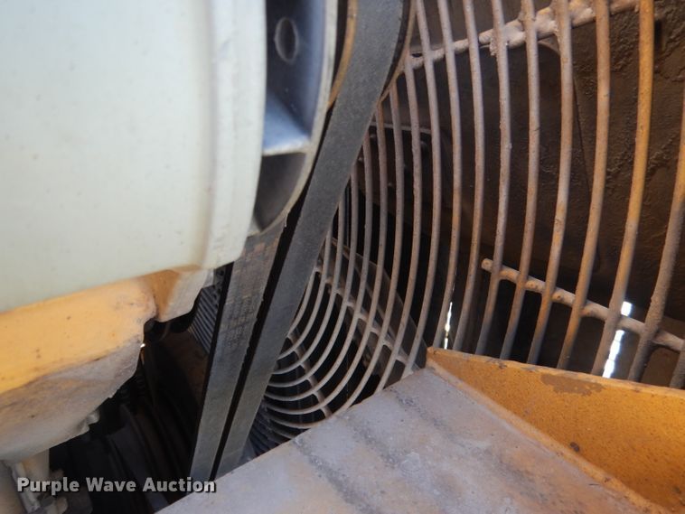 image for item FI9065 1986 Caterpillar 966D  wheel loader