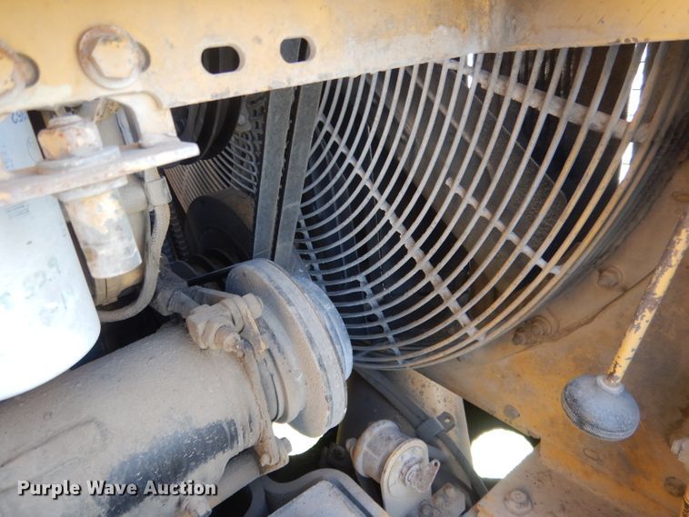 image for item FI9065 1986 Caterpillar 966D  wheel loader