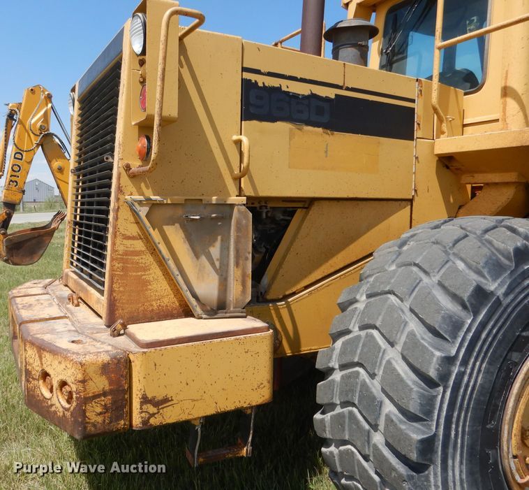 image for item FI9065 1986 Caterpillar 966D  wheel loader