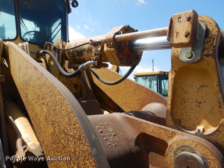 image for item FI9065 1986 Caterpillar 966D  wheel loader