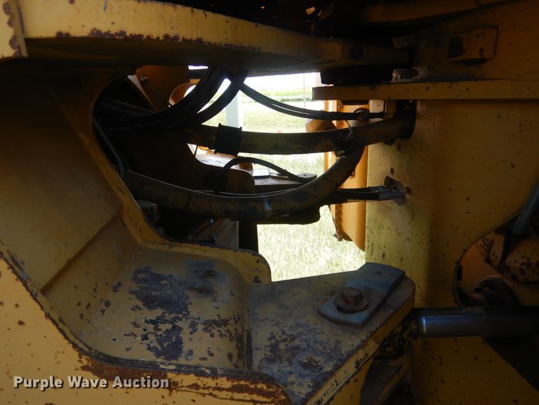 image for item FI9065 1986 Caterpillar 966D  wheel loader