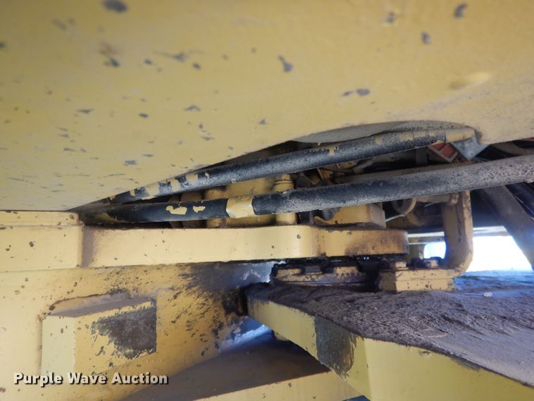 image for item FI9065 1986 Caterpillar 966D  wheel loader