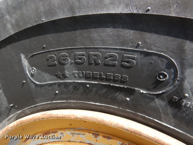 image for item FI9065 1986 Caterpillar 966D  wheel loader