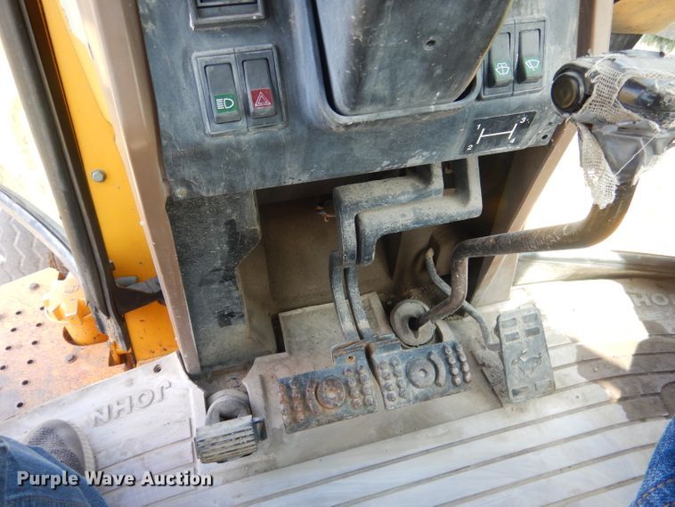 image for item FI9066 1991 John Deere 310D  backhoe