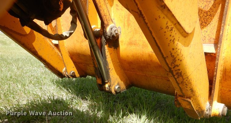 image for item FI9066 1991 John Deere 310D  backhoe