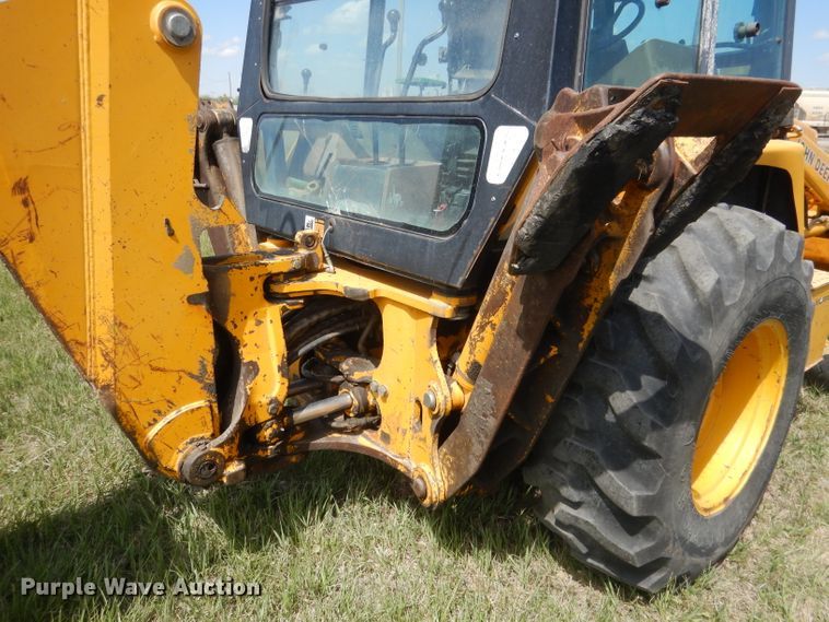 image for item FI9066 1991 John Deere 310D  backhoe