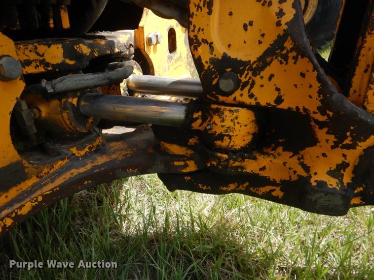 image for item FI9066 1991 John Deere 310D  backhoe