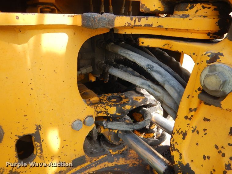 image for item FI9066 1991 John Deere 310D  backhoe