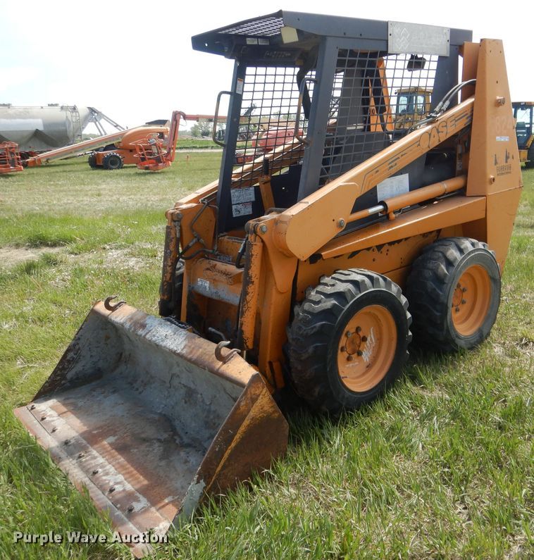 image for item FI9068 2000 Case 1840  skid steer loader