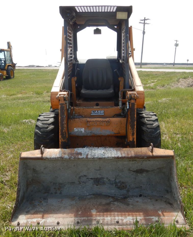 image for item FI9068 2000 Case 1840  skid steer loader