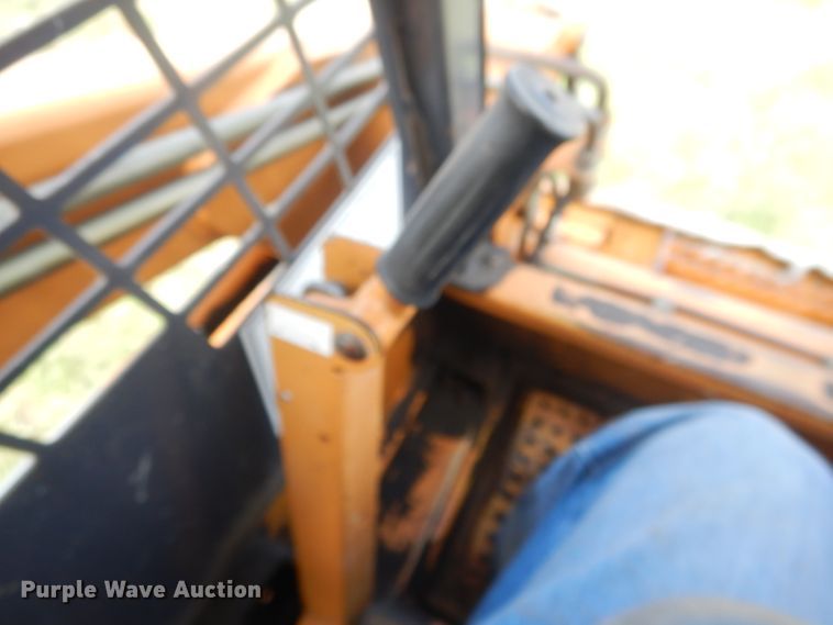 image for item FI9068 2000 Case 1840  skid steer loader