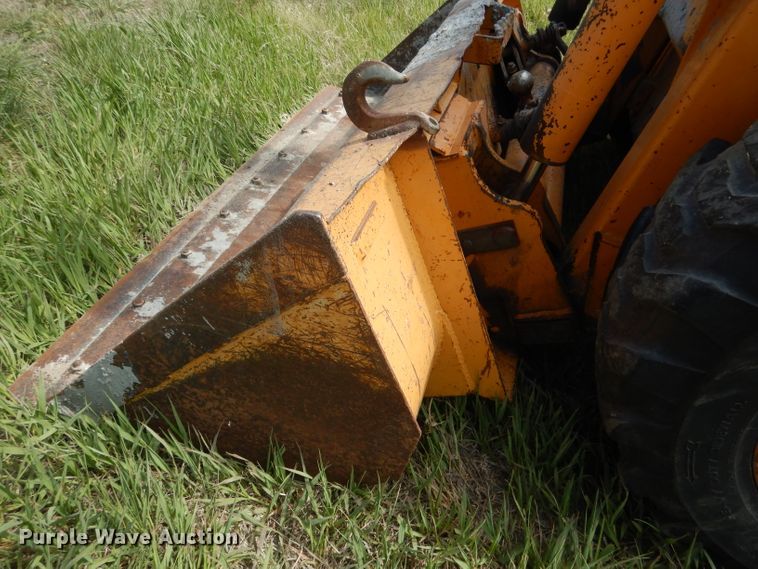image for item FI9068 2000 Case 1840  skid steer loader