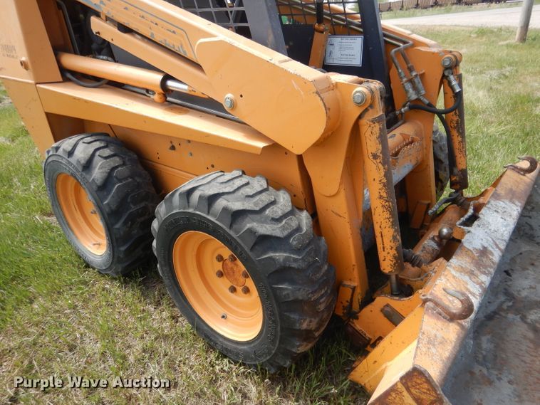 image for item FI9068 2000 Case 1840  skid steer loader