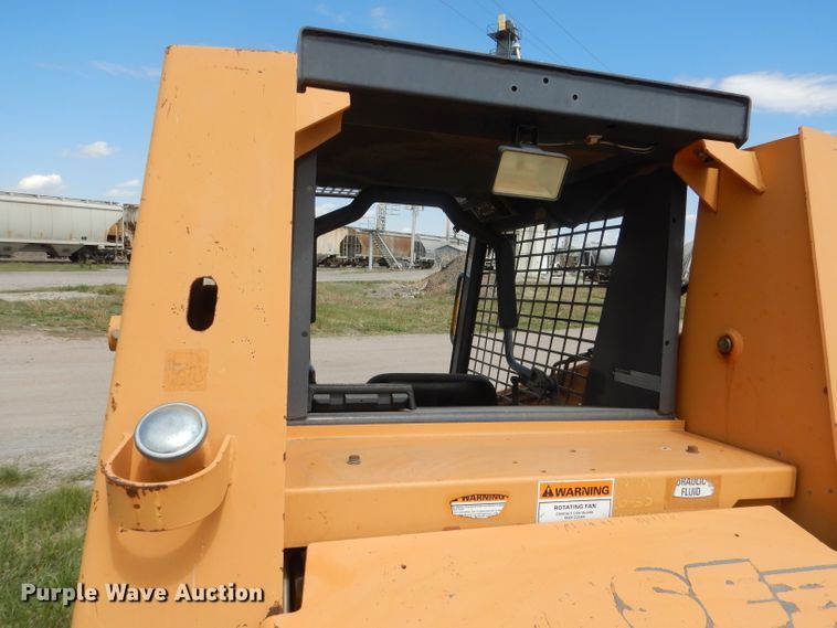 image for item FI9068 2000 Case 1840  skid steer loader