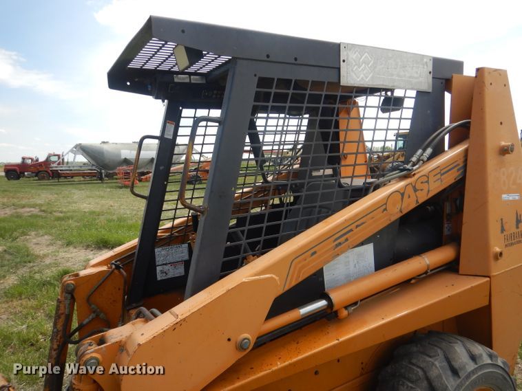 image for item FI9068 2000 Case 1840  skid steer loader