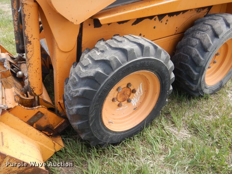 image for item FI9068 2000 Case 1840  skid steer loader