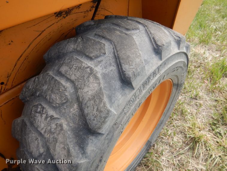 image for item FI9068 2000 Case 1840  skid steer loader