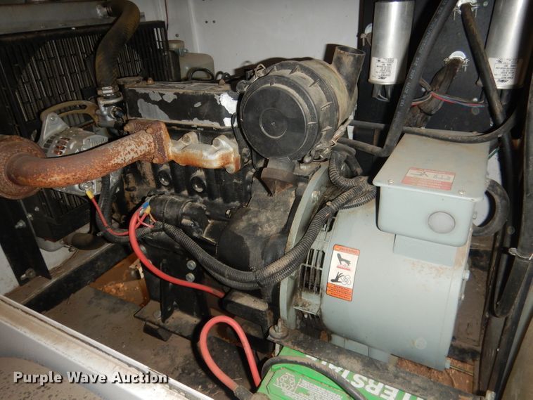 image for item FI9079 Magnum MLT 3060M  light plant