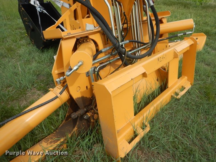 image for item FI9085 Astec 762  skid steer backhoe