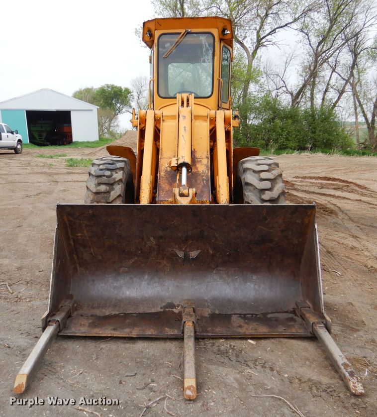 image for item FR9584 1979 John Deere JD444  wheel loader
