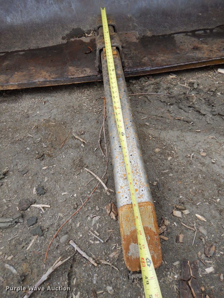 image for item FR9584 1979 John Deere JD444  wheel loader