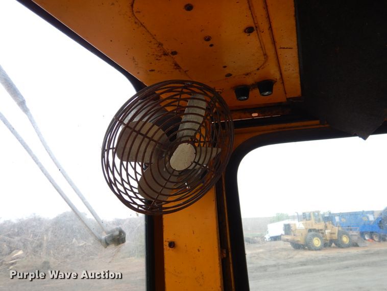 image for item FR9584 1979 John Deere JD444  wheel loader