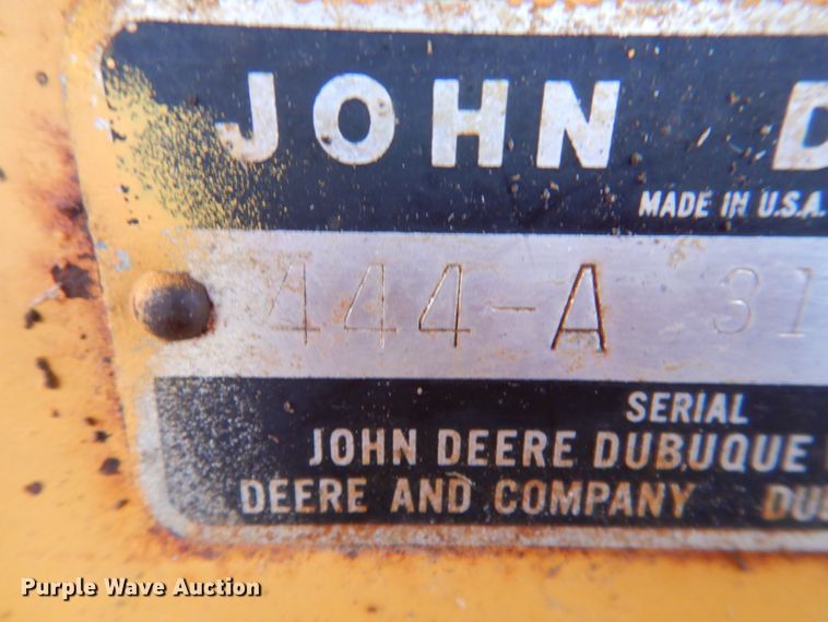 image for item FR9584 1979 John Deere JD444  wheel loader