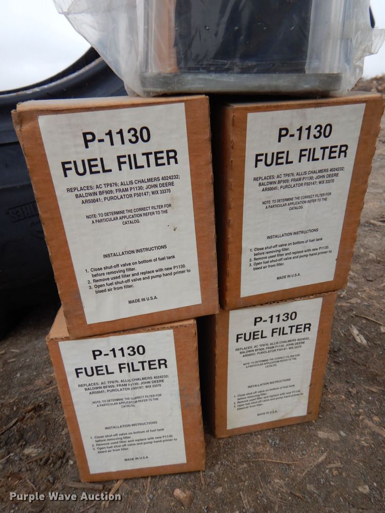 image for item FR9584 1979 John Deere JD444  wheel loader